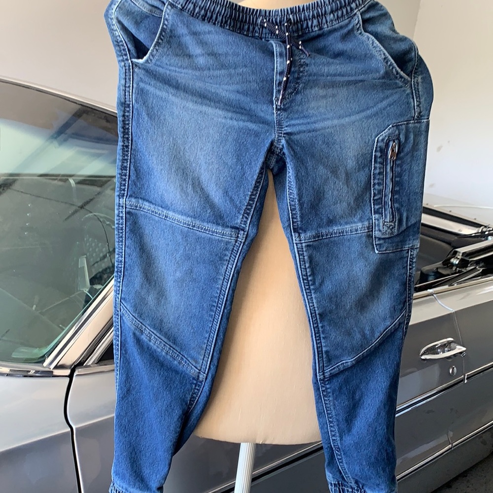 Gap boys joggers size large used